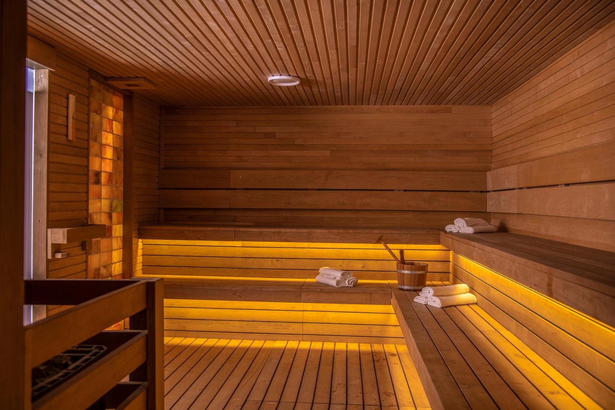Balneo Hotel Zsori Thermal & Wellness Mezőkövesd Exterior foto